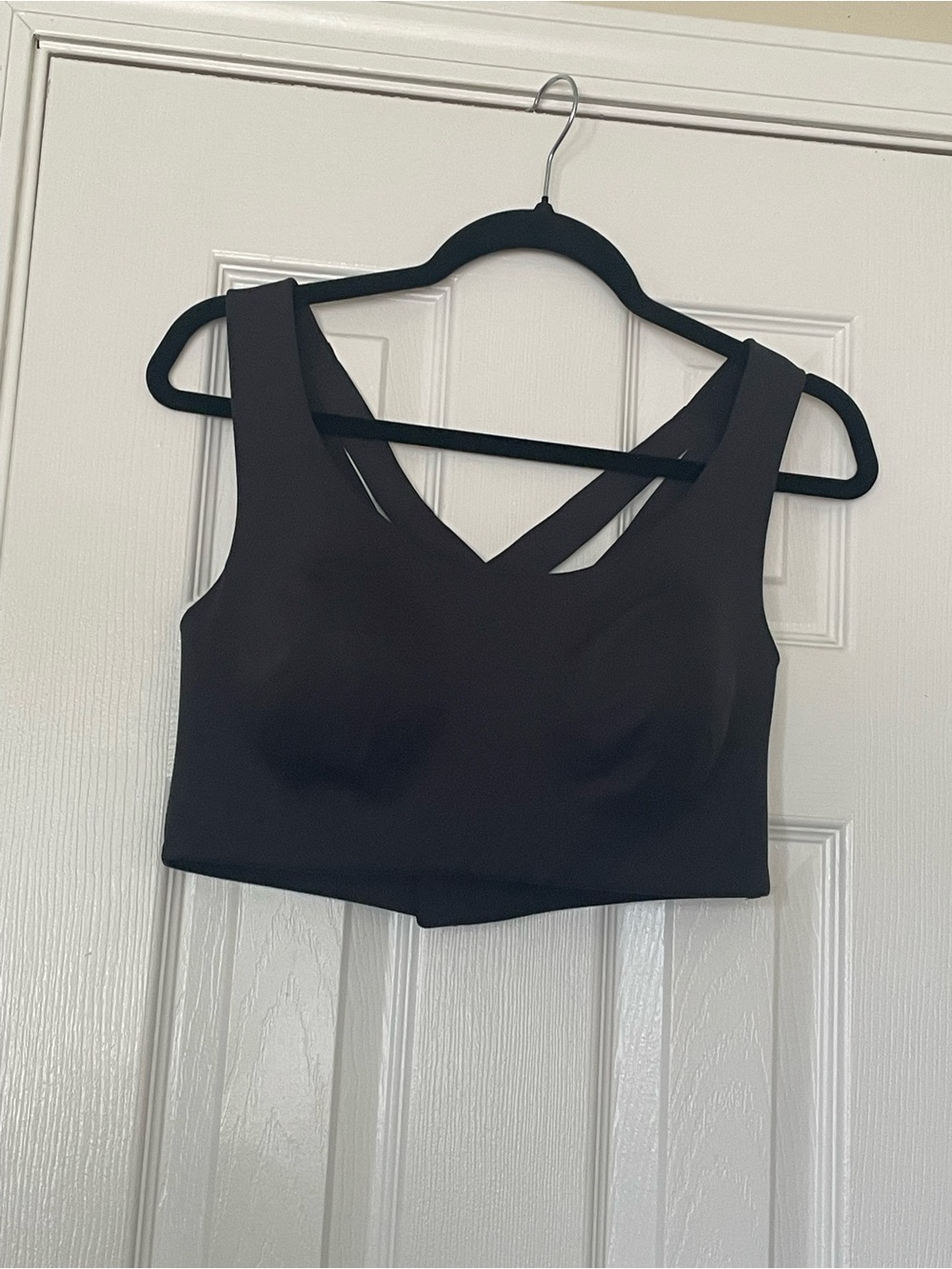 NB Black Cross-Back Sports Bra Crop Top L